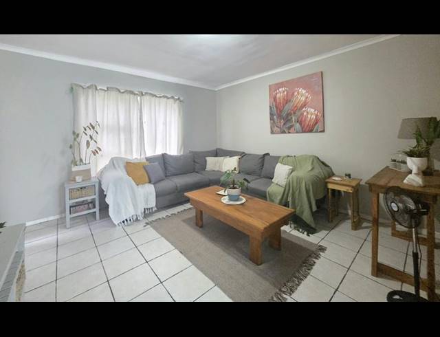 3 BEDROOM HOUSE FOR SALE IN OAKGLEN